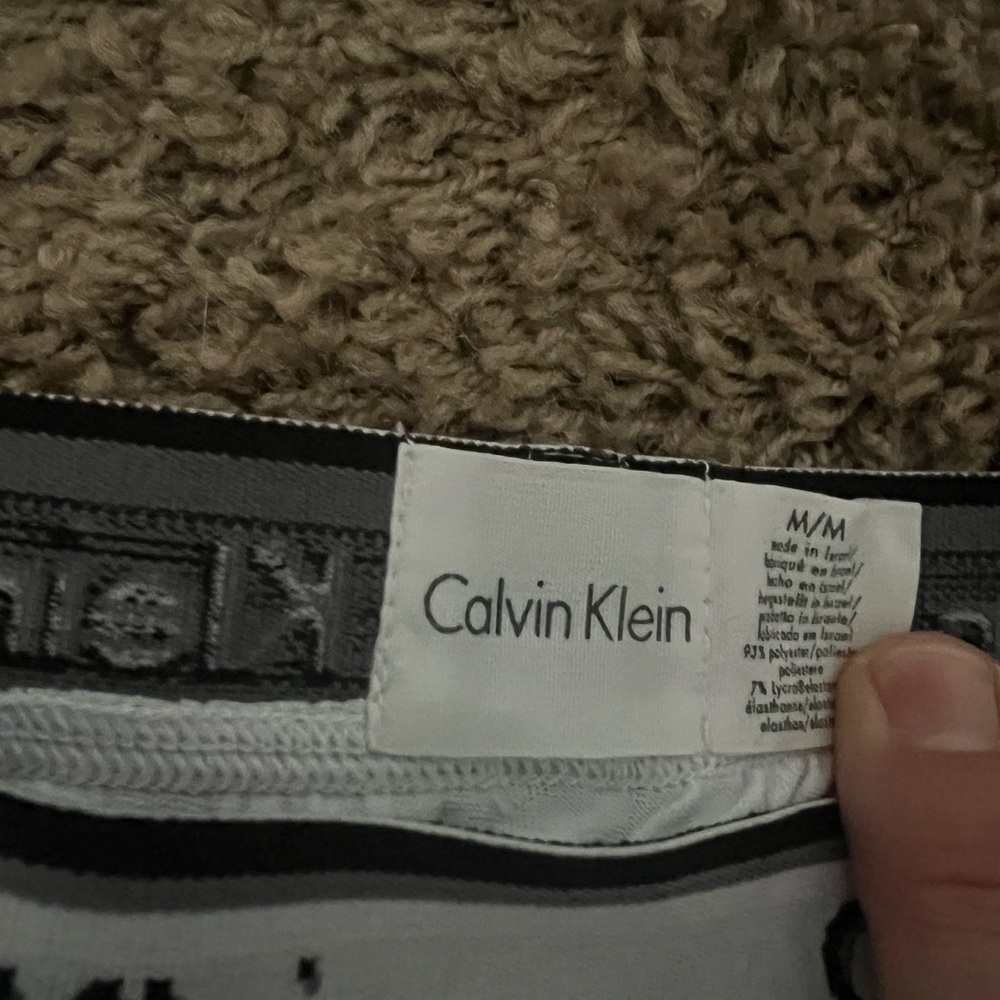 Calvin Klein Men's White Boxer Briefs - Picture 2 of 4